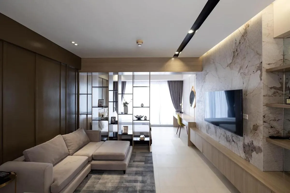 Davao City Studio Executive Aeon Towers הפיליפינים