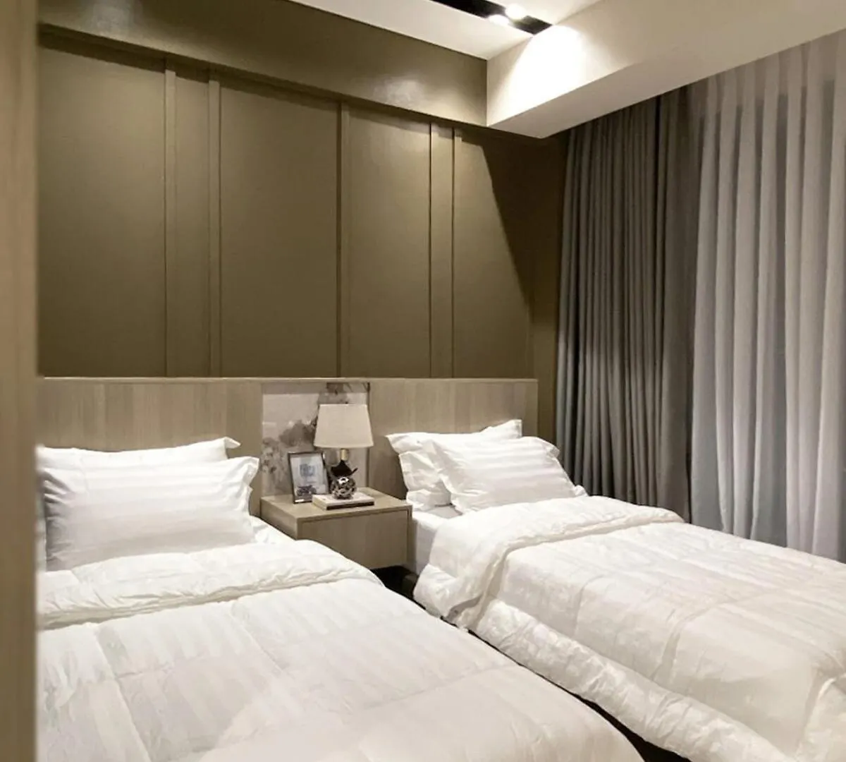 Davao City Studio Executive Aeon Towers
